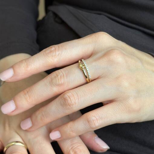 14 Ayar Altın Taşlı Kalp Yüzük – Modern ve Şık - 4