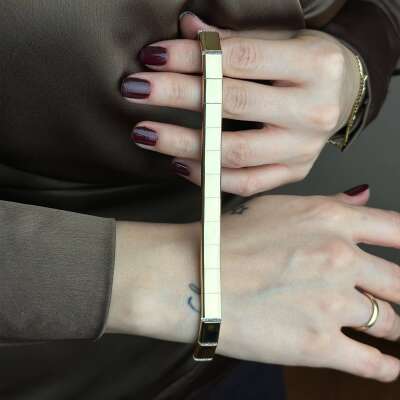 14 Ayar Altın Kelepçe Bileklik – Zarif ve Şık Tasarım - ENGİNGOLD ROZ