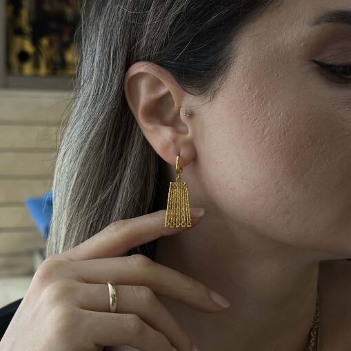 Kleopatra 22 Ayar Altın Küpe – Zarif ve Şık Tasarım - 3