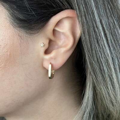 Köşeli Taşsız 14 Ayar Altın Halka Küpe – Günlük Şıklık - ENGİNGOLD VER