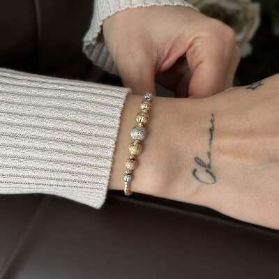 Kumlu Renkli Dorika Bileklik – Altın Şık Takı Modeli - 5