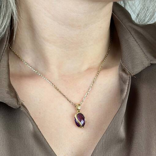 Zarif Mor Taşlı Kolye – 14 Ayar Altın Işıltısı - 3