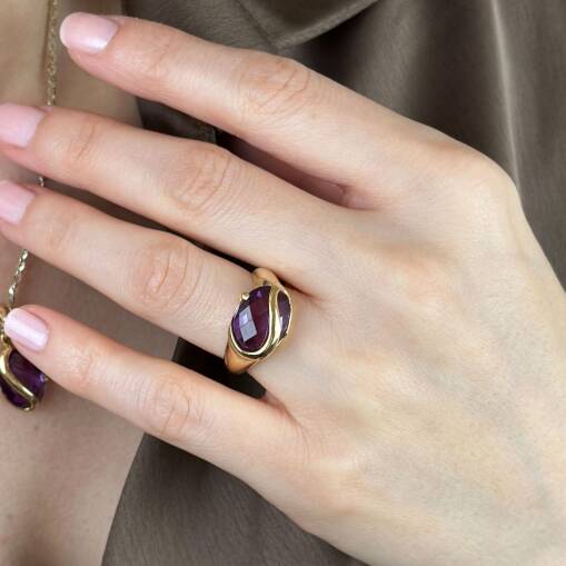 Mor Taş Detaylı 14 Ayar Taşlı Altın Yüzük - 1