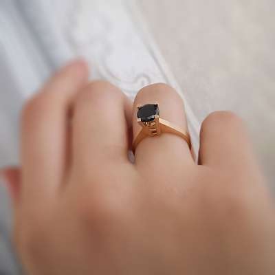 Oniks Taşlı Rose Altın Yüzük - ENGİNGOLD MYZ