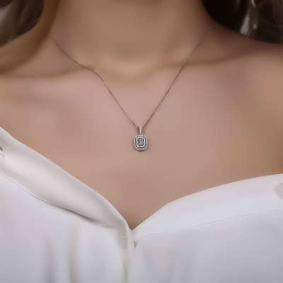 Pırlanta Baget Taşlı Kolye - 2