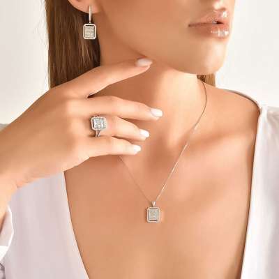 Pırlanta Işıltı Seli Baget Kolye - 4