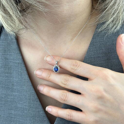 Safir Taşlı Pırlanta Kolye – Sevgililer Günü Özel Tasarım - 3