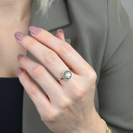 Siyah Mineli Taşlı Yüzük Büyük – Zarif Altın Tasarım - 2