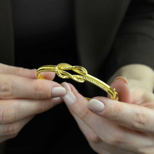 22 Ayar Altın Aşk Düğümü Kelepçe – Zarif ve Minimal Tasarım - 2