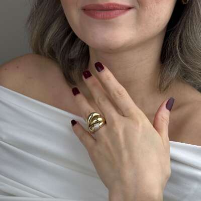 14 Ayar Altın Taşlı Yüzük – Kıvrımlı Bombe Sarmal - ENGİNGOLD RGL