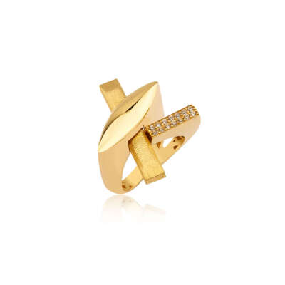 14 Ayar Altın Taşlı Yüzük – Modern Tasarım Model - ENGİNGOLD RGL