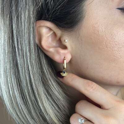 14 Ayar Altın Vintage Küpe – Sallantılı Mavi Zirkon - 5