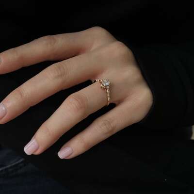 Vintage Pırlanta Yüzük – 14 Ayar Altın Zarif Tasarım - 3