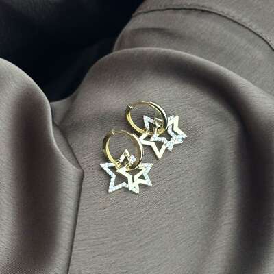 14 Ayar Altın Taşlı Yıldız Küpe – Modern Şıklık - 7